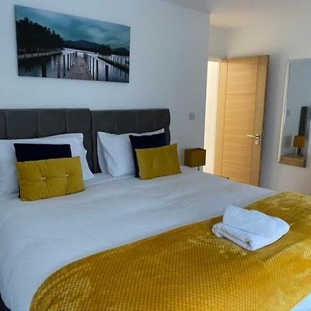 Marie'S Serviced Apartments- 2 Bedroom City Stay Bedford Exteriör bild